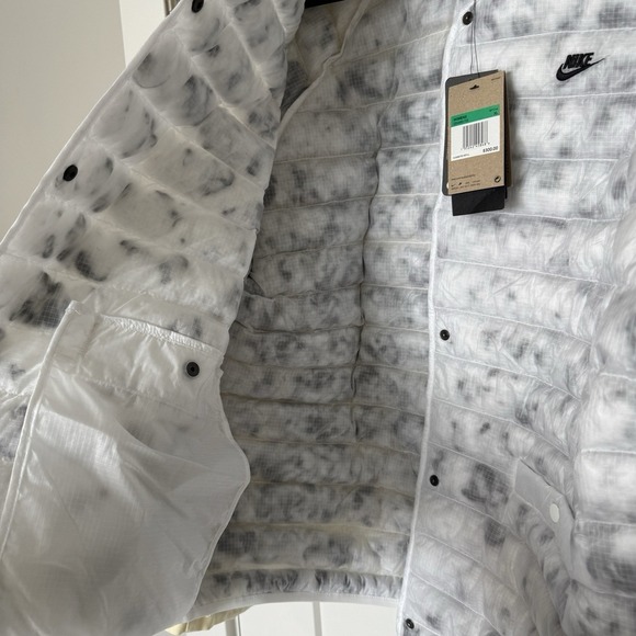 Nike Therma-Fit Tech Pack 3-1 jacket Women's Size XL Butter Yellow NWT Puffer - Picture 11 of 13